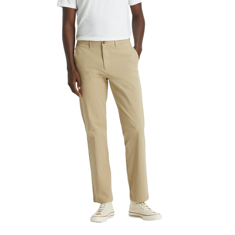 Pantalones Dockers Signature Khaki Slim Fit Hombre - Tecnología No Wrinkle® Y Elasticidad (Talla 32/32)