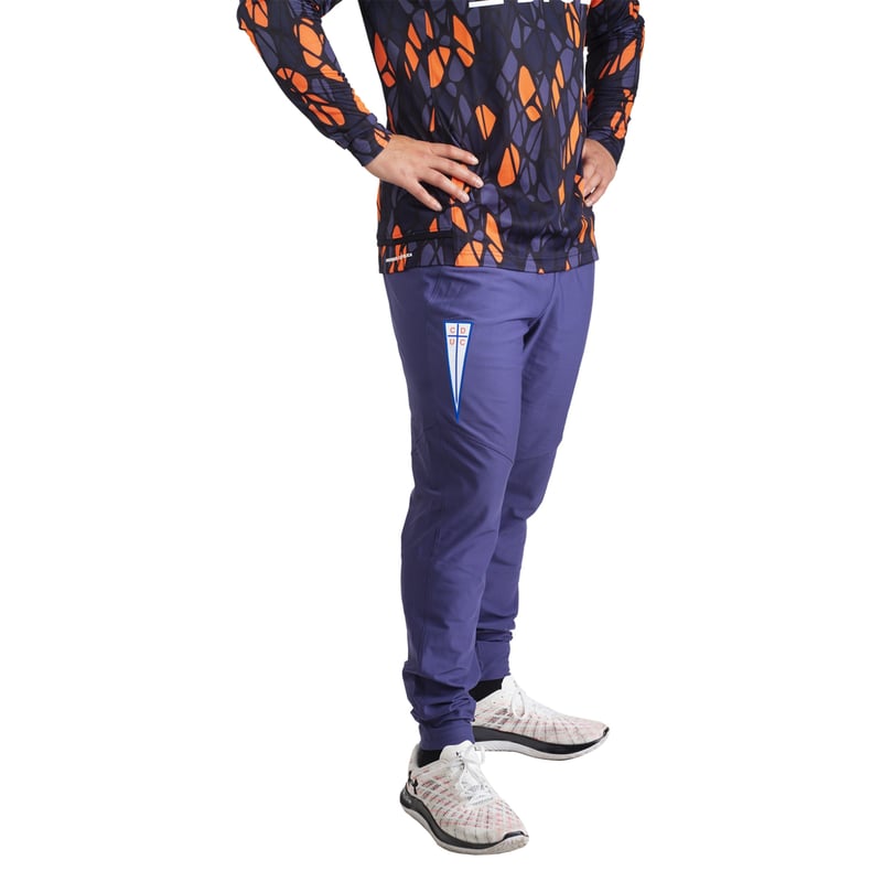 Pantalon de Buzo Universidad Catolica