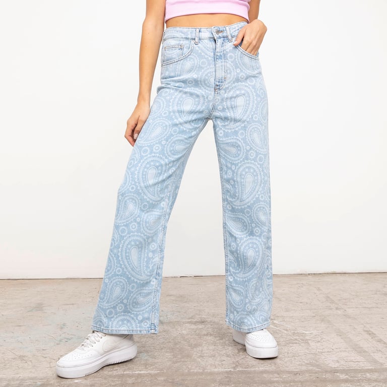 ONLY ONLJUICY WIDE FRONT - Wide leg - medium blue denim/blauw denim/bluedenim