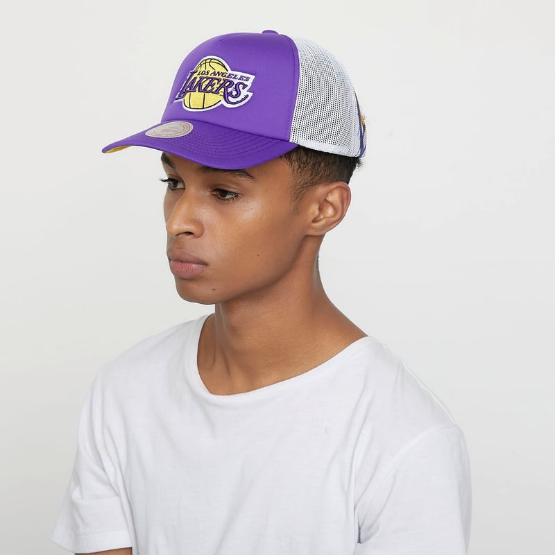 MITCHELL & NESS - Jockey Puff The Magic Trucker Lakers Unisex Mitchell & Ness