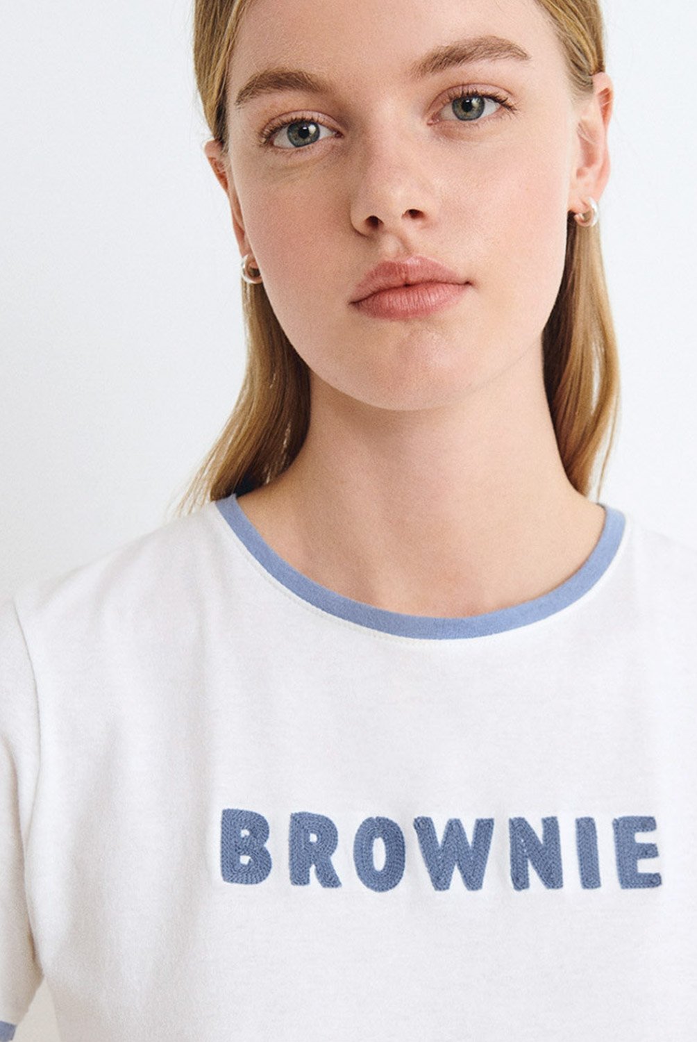 BROWNIE Camiseta Ribetes Contraste Mujer Brownie falabella