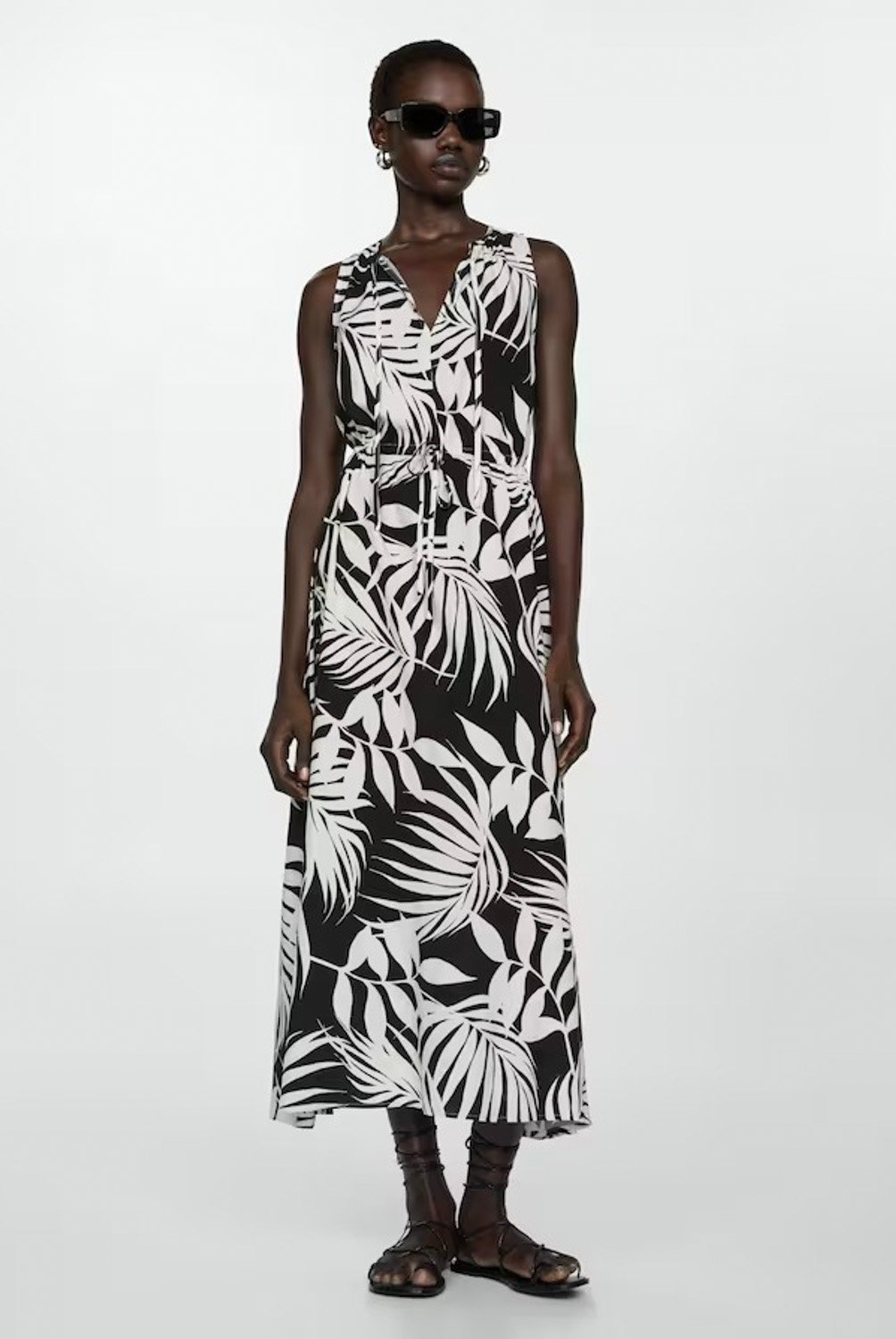 CUPSHE - Vestido Corto Para Mujer, Cuello En V, Floral, Sin Mangas, Con