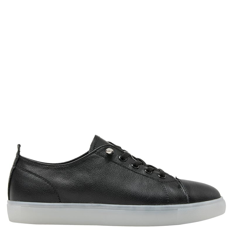 16 HRS Zapatilla Urbana Mujer Cuero Negro 16 Hrs falabella