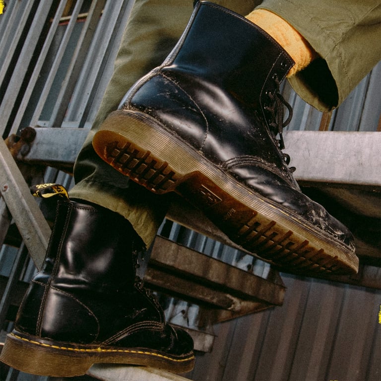 DR MARTENS Dr Martens Botin Mujer Negro falabella