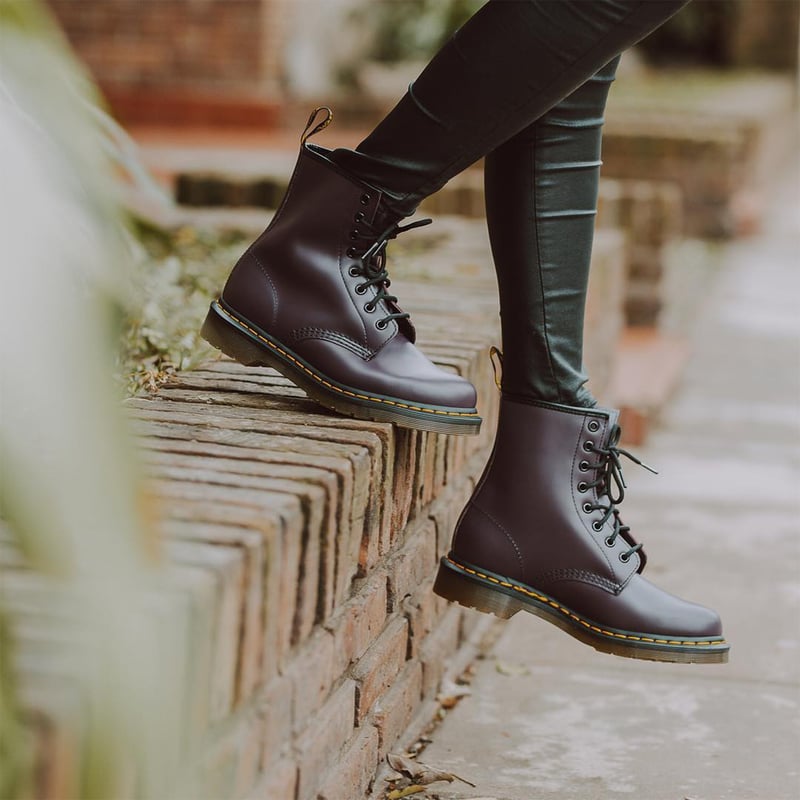DR MARTENS Dr Martens 1460 W Smooth Botin Mujer Cuero Morado falabella