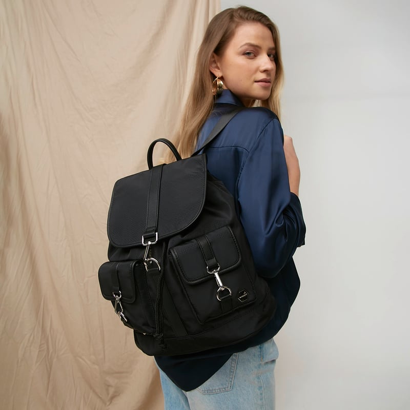 Basement Mochila Mujer Negra