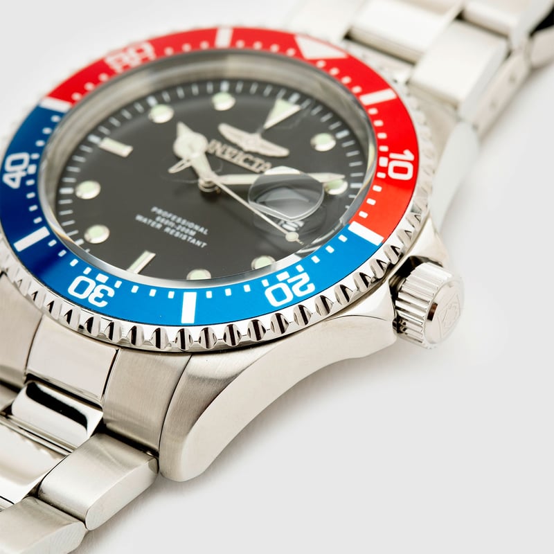 Invicta 23384 2025
