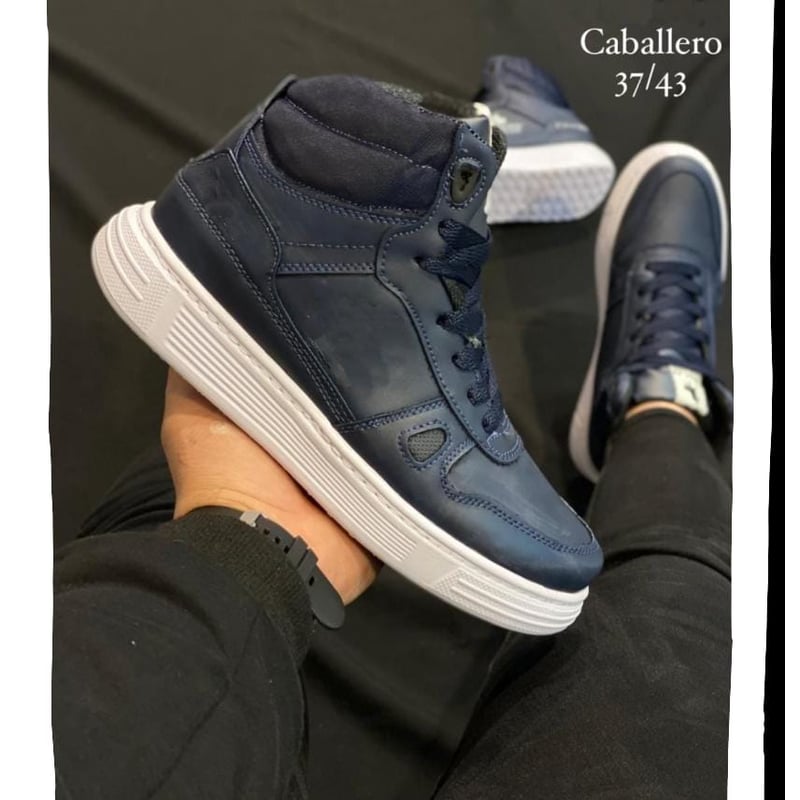 BOTAS PARA HOMBRE NEGRAS