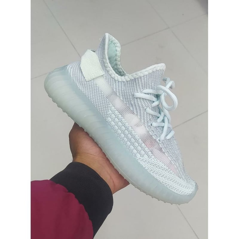 TENIS MUJER SUELA EN GOMA