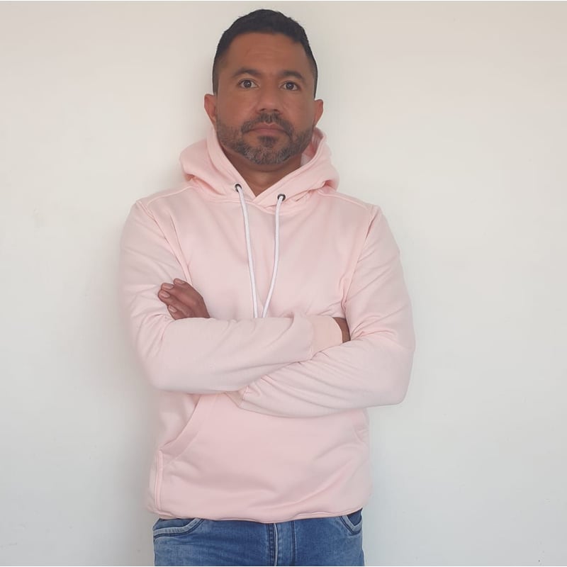 Buzo rosa liso hombre hotsell