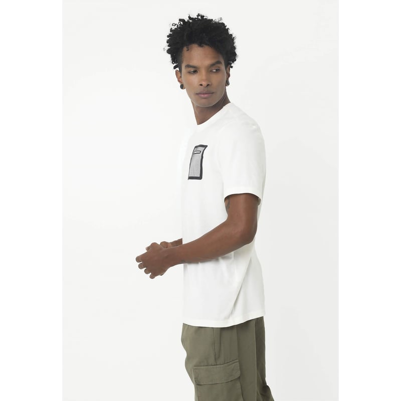 Camiseta Blanca Con Bolsillo En Malla Para Hombre Belife. BELIFE falabella