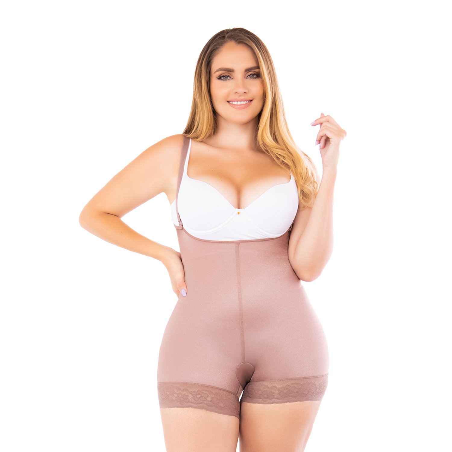 Faja tipo trusa corta de compresion media