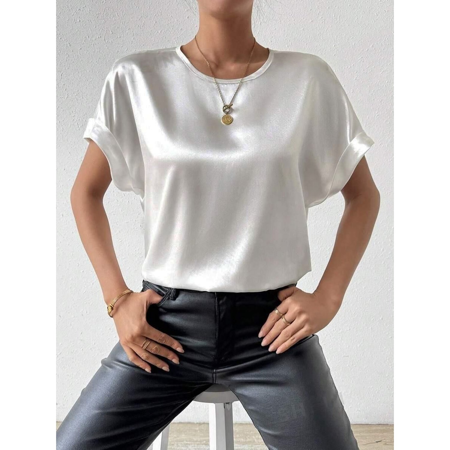 Blusas en satin cortas hotsell