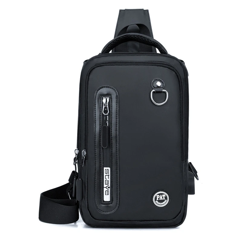 Bolso Bandolera Pechero Hombre Manos Libres Impermeable Usb GENERICO falabella