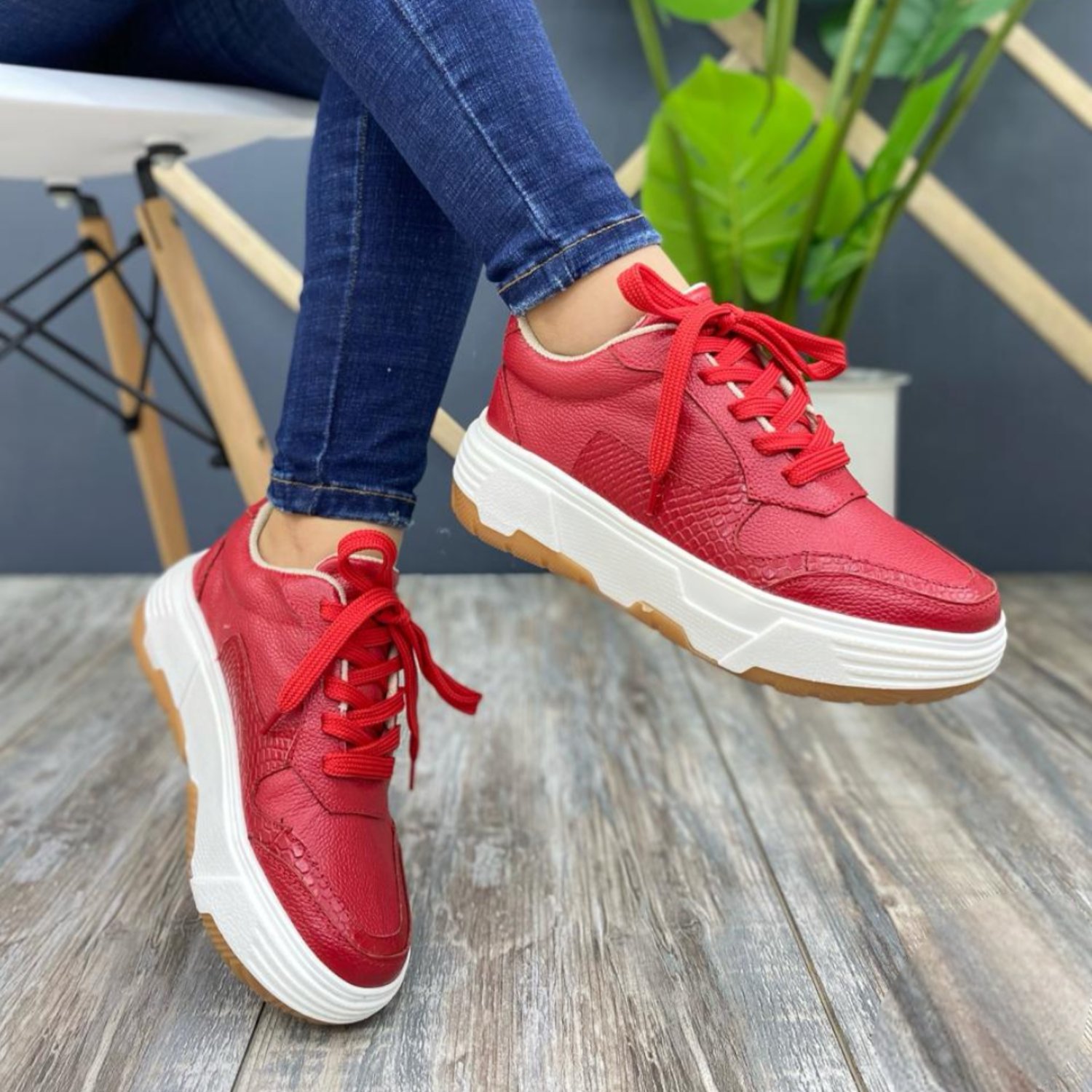 Zapatillas Urbanas de Mujer en Cuero EVEGONZ falabella