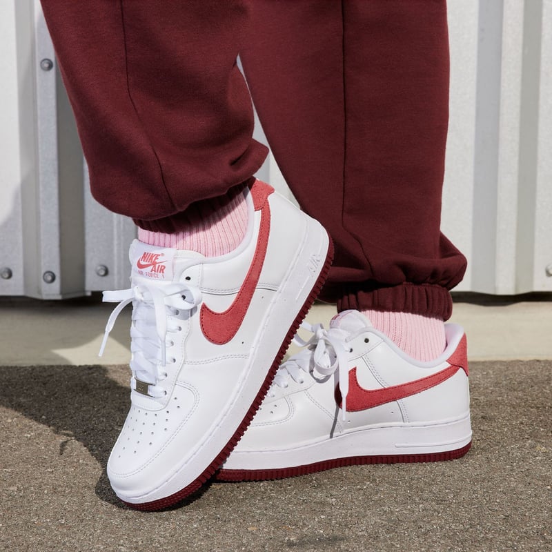 Tenis Nike para Mujer Moda Air Force 1 07 Vday AF1 NIKE falabella