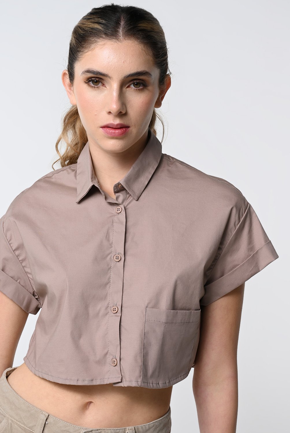 Camisas cortas de mujer online