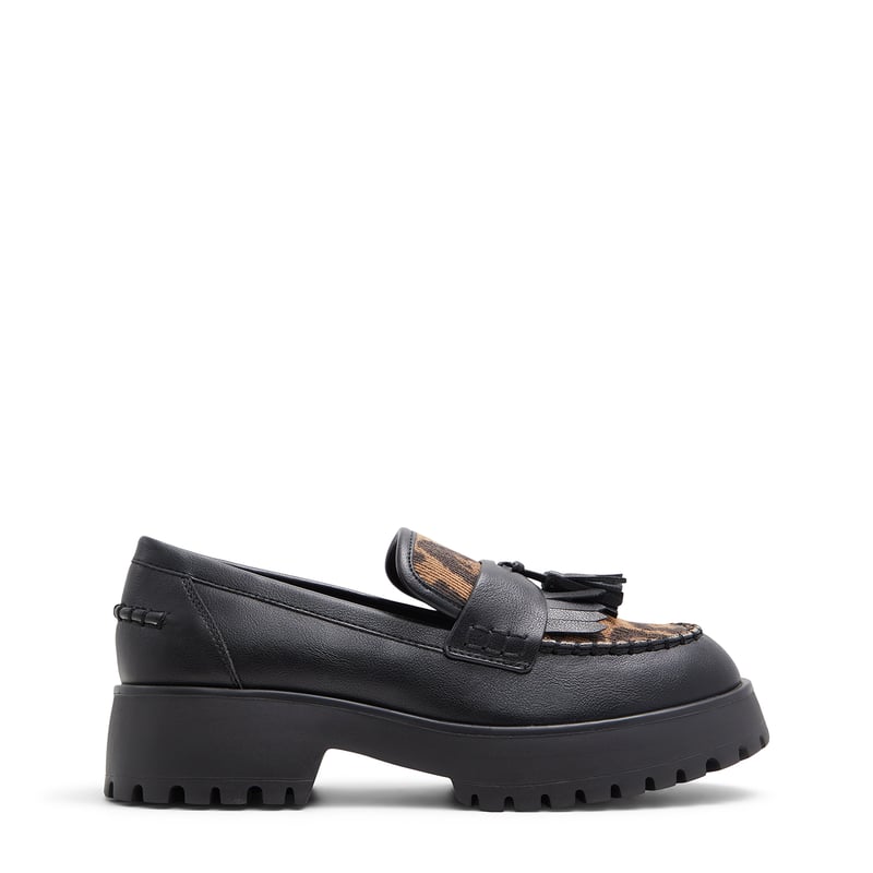 Zapatilla Willoww para mujer de Call It Spring Peru