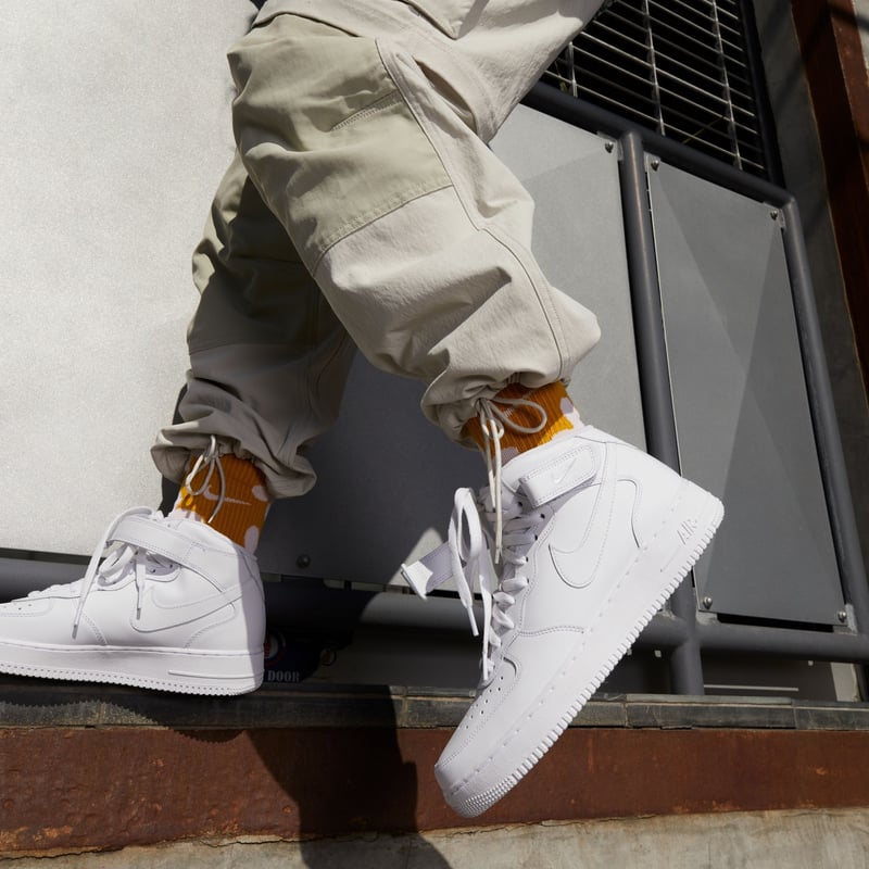 Tenis Nike para Hombre Moda Air Force 1 Mid 07 NIKE falabella