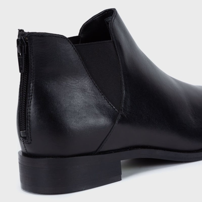 Botines negros de mujer sales