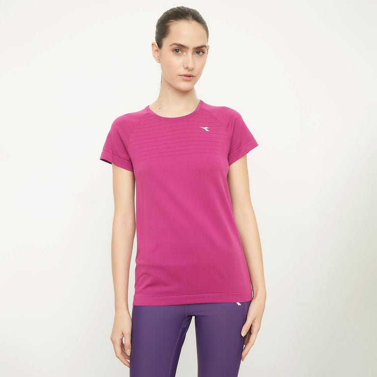 Rebajas Camisetas Deportivas Mujer hasta 50%