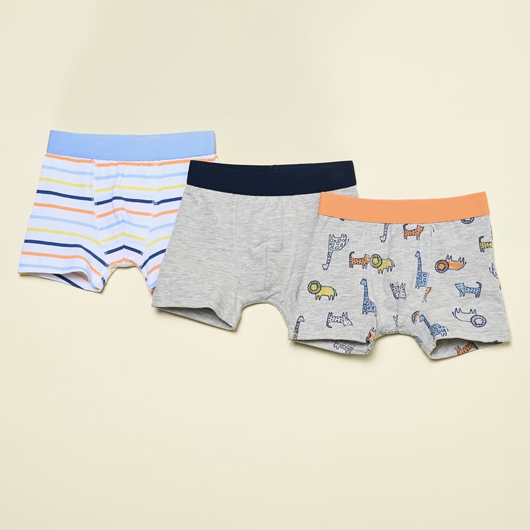 Ropa interior y pijamas niño hasta 30%