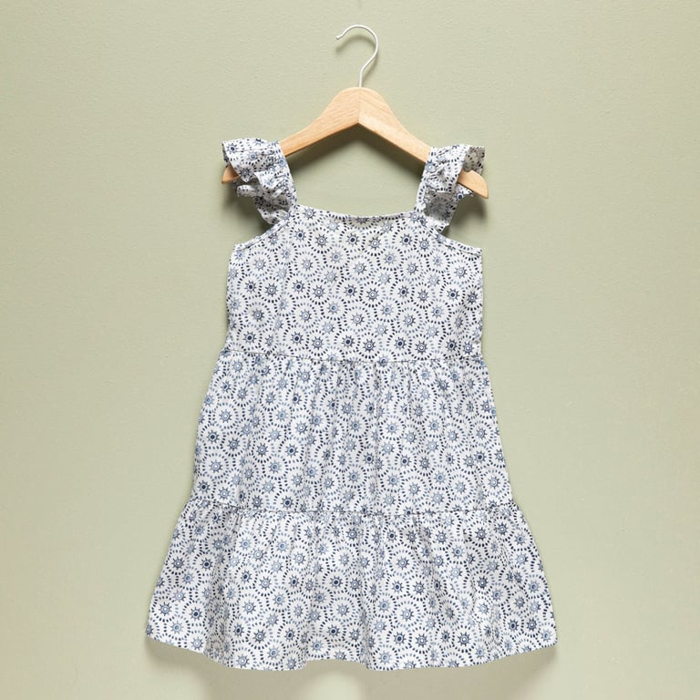 Lo último en vestidos y faldas hasta 30% 