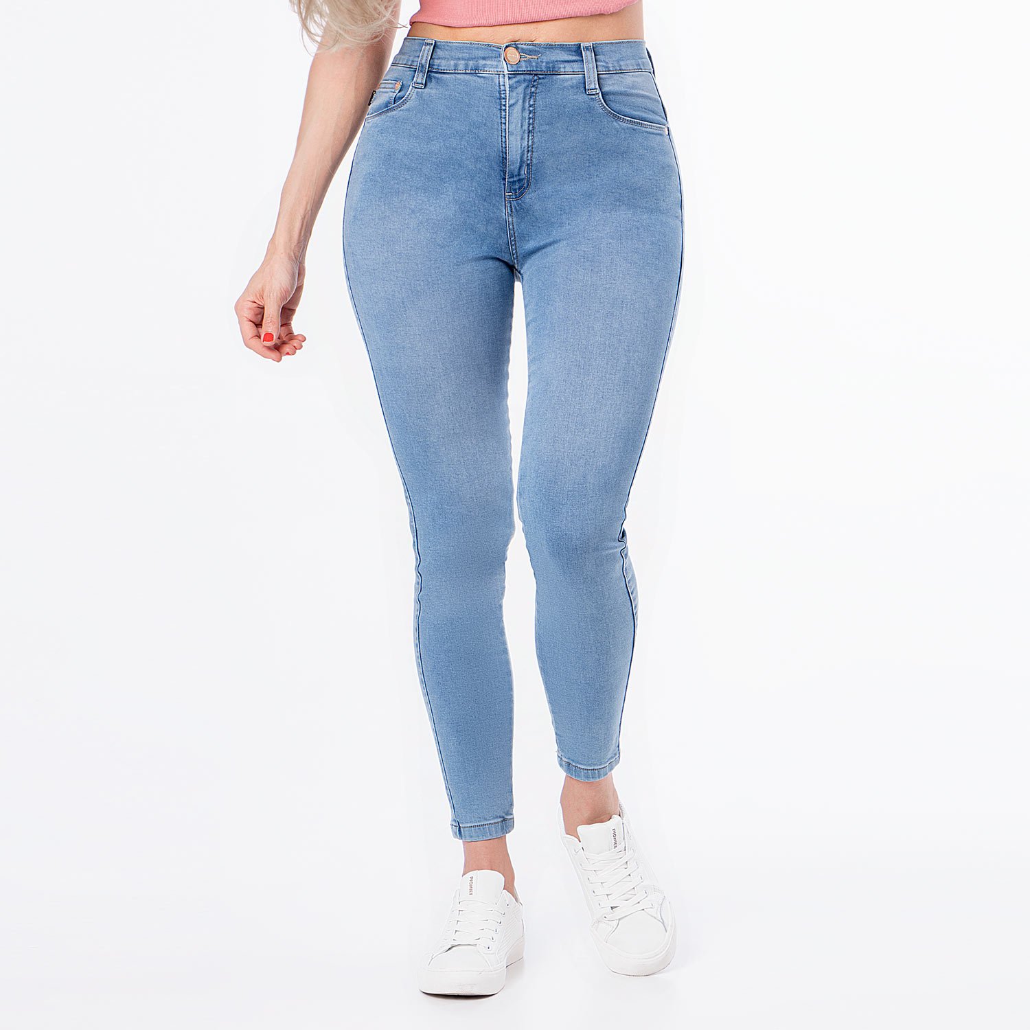 Skinny jeans mujer para que compres la talla perfecta para ti 