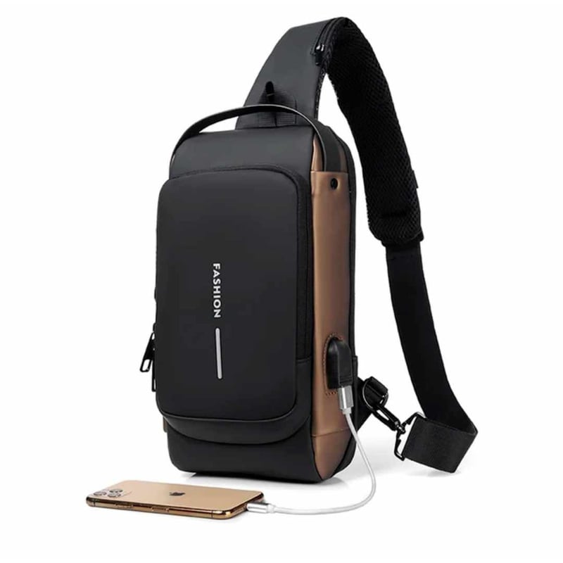 Hombres con morral shop