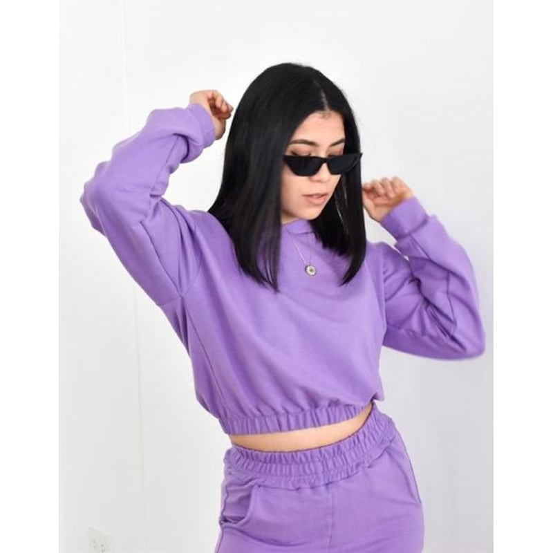Jogger y polera crop hotsell