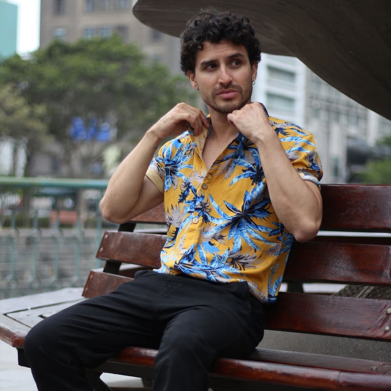 Camisa Hawaiana Floreada De Hombre Aborigen