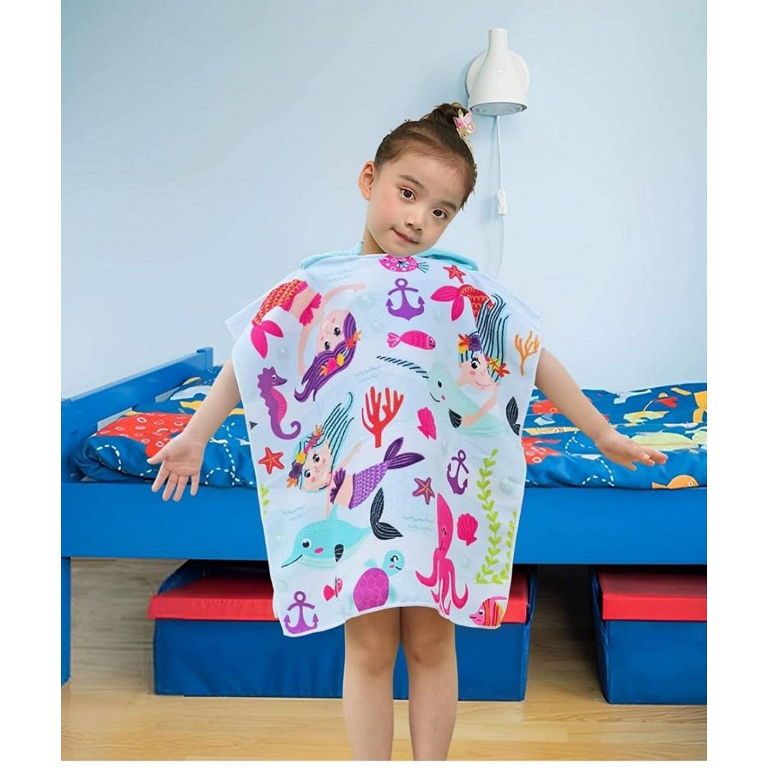 Toalla de Playa Nina Salida de Bano con Capucha Nina GENERICO falabella