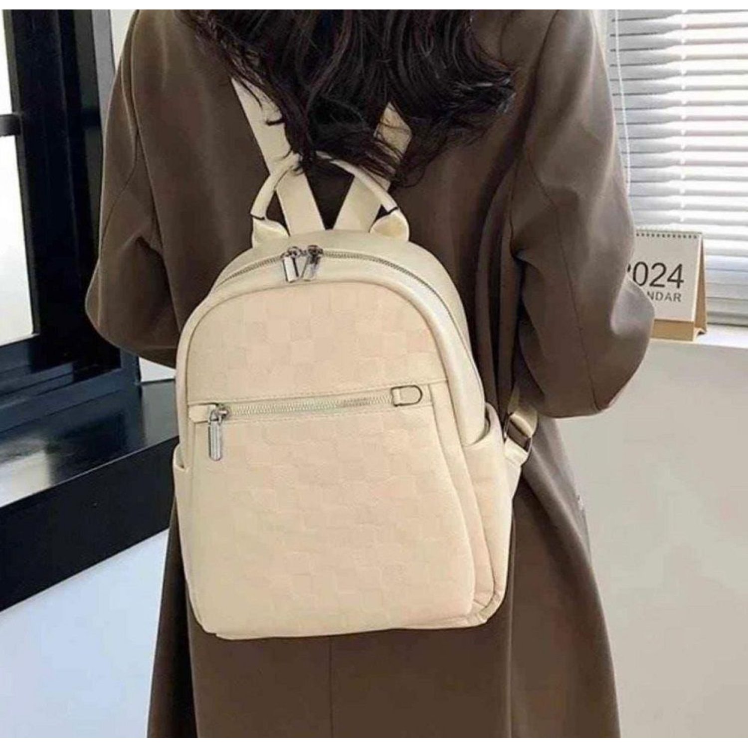 Mochila Con Diseno Para Mujer Color Beige GENERICO falabella