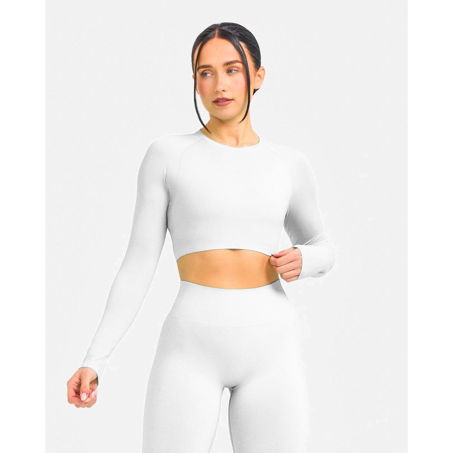 TOP DEPORTIVO MANGA LARGA MUJER CROP DEPORTIVO MANGA LARGA DE LYCRA GENERICO falabella