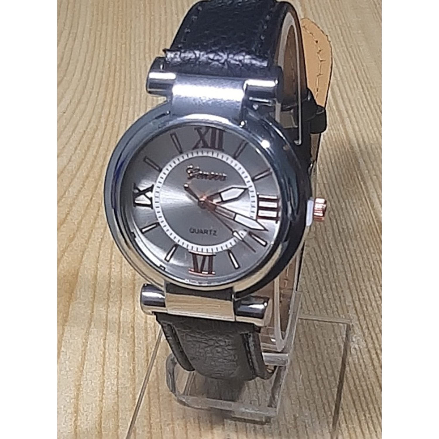 Burberry reloj geneva deals