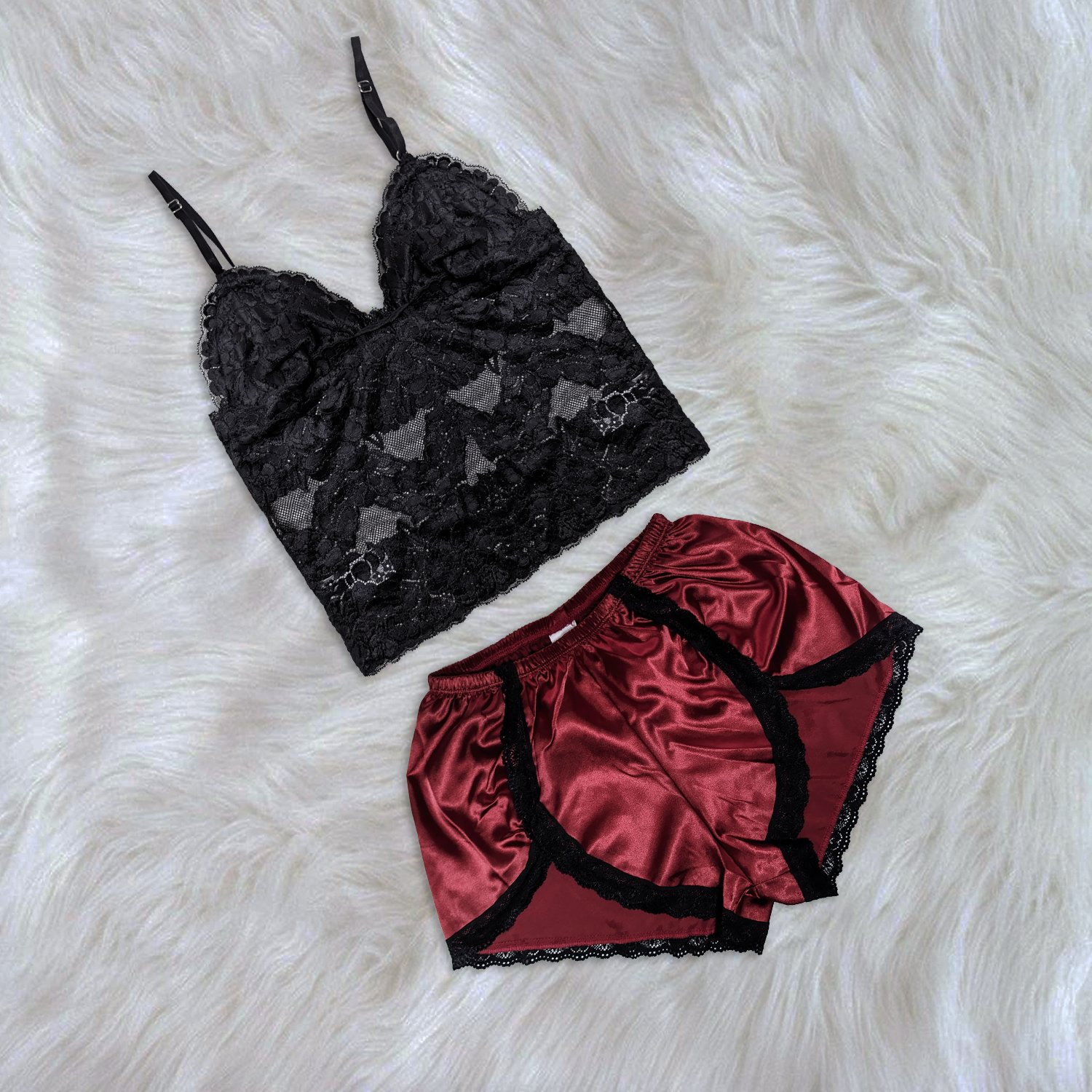 Pijama Conjunto Mujer Short de Satin y Bralette de Encaje