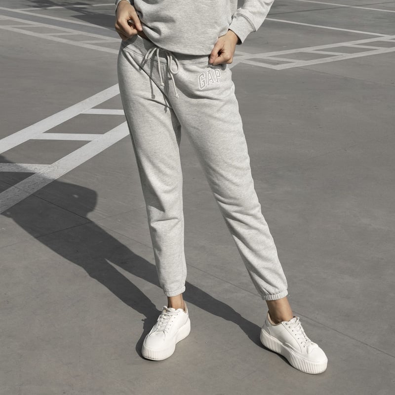 Jogger gap mujer shop