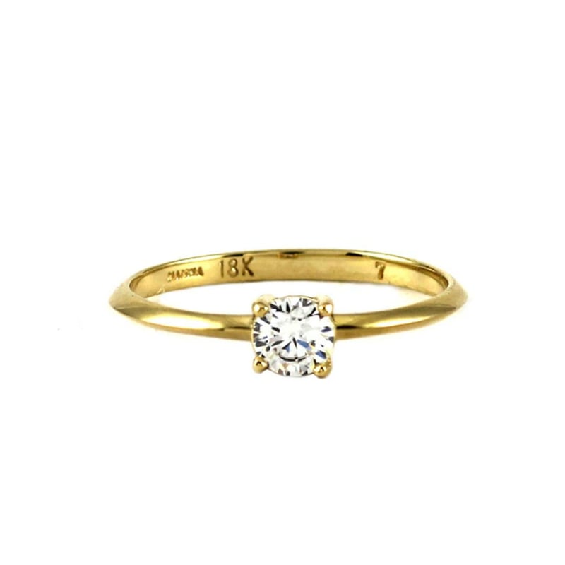 Anillo de compromiso con Circon Swarovski Circular 18K