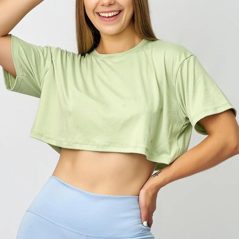 Polo Crop Deportivo Mujer KIRA SPORTSWEAR | falabella.com