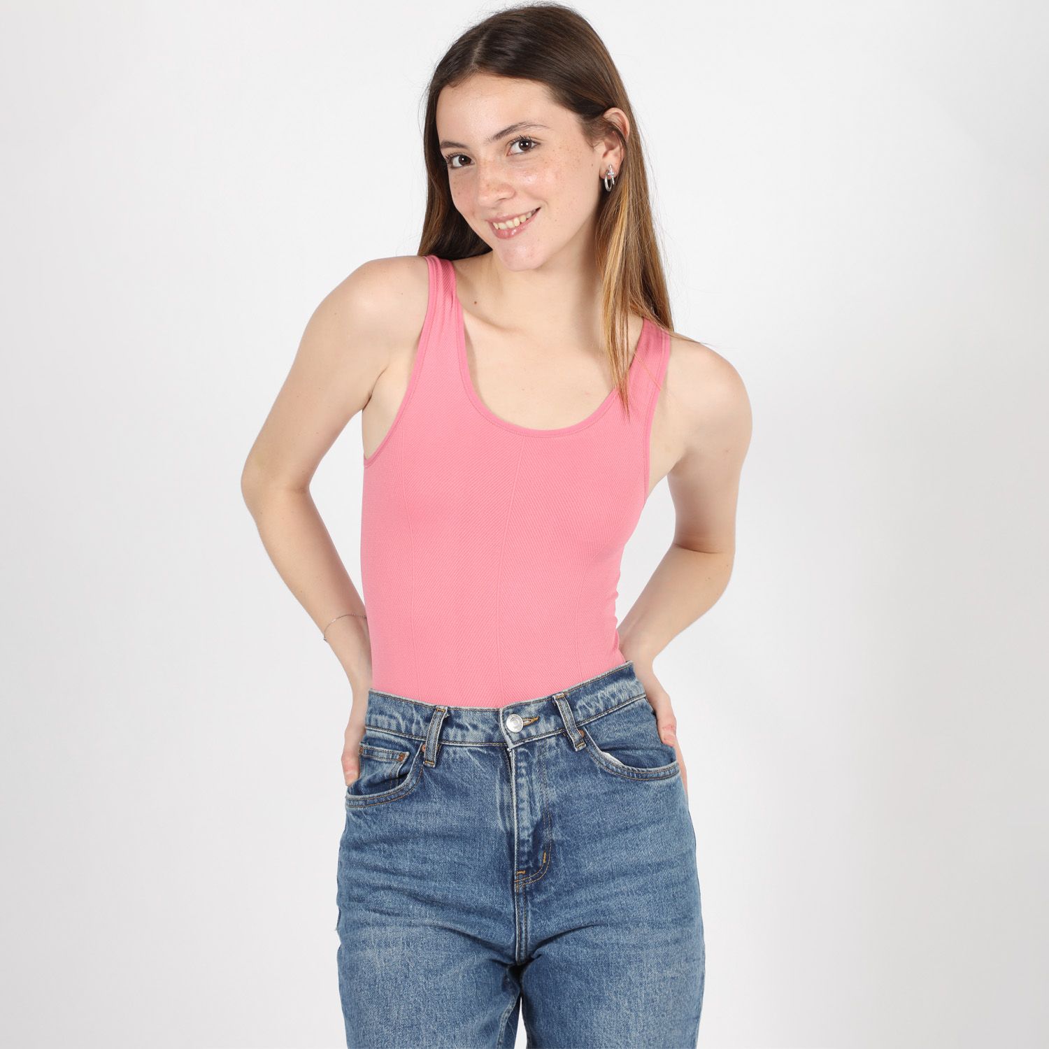 Bodies para mujer con el mejor estilo para que renueves las prendas de tu armario 