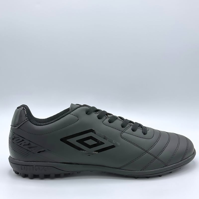 Zapatillas De Futbol Hombre Umbro Forz Tf Negro UMBRO falabella