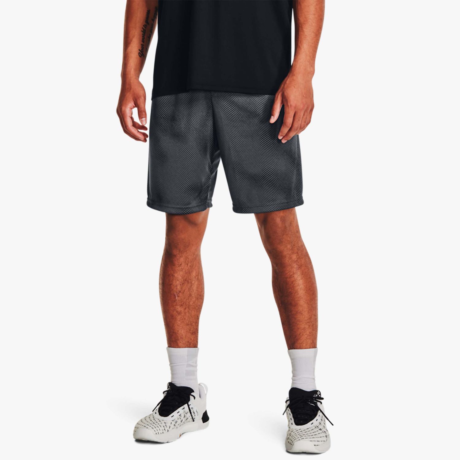Short Deportivo Hombre Under Armour UNDER ARMOUR falabella