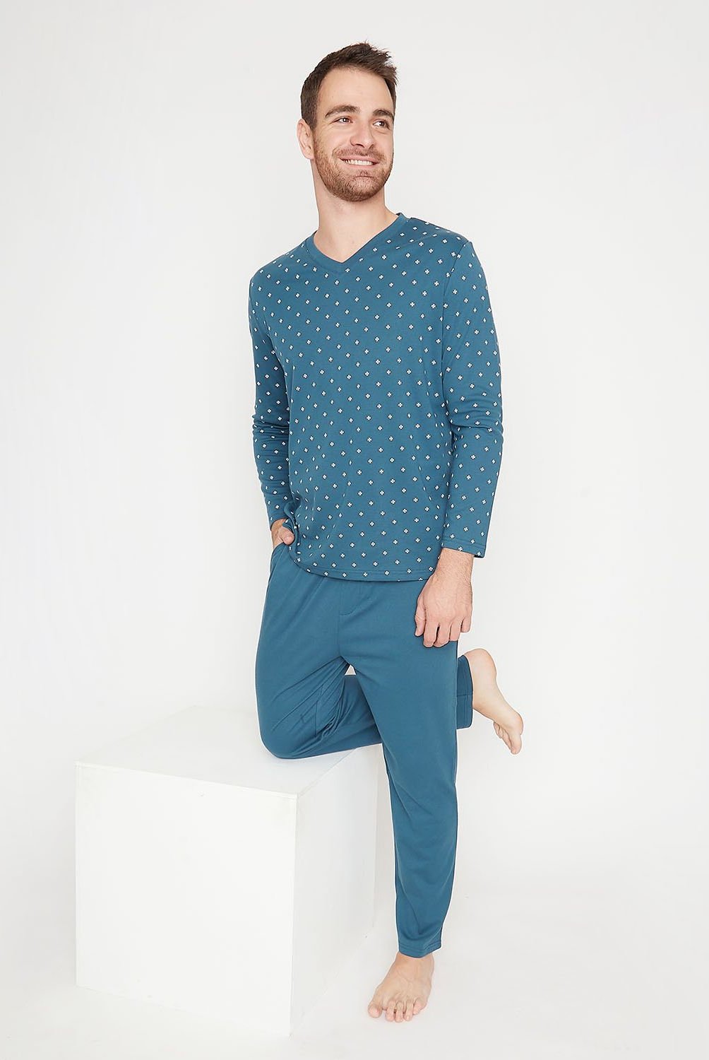Saga pijamas hombre hotsell