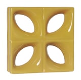 Tijolo Vazado Esmaltado Folha 24,5x24,5cm Amarelo Girassol