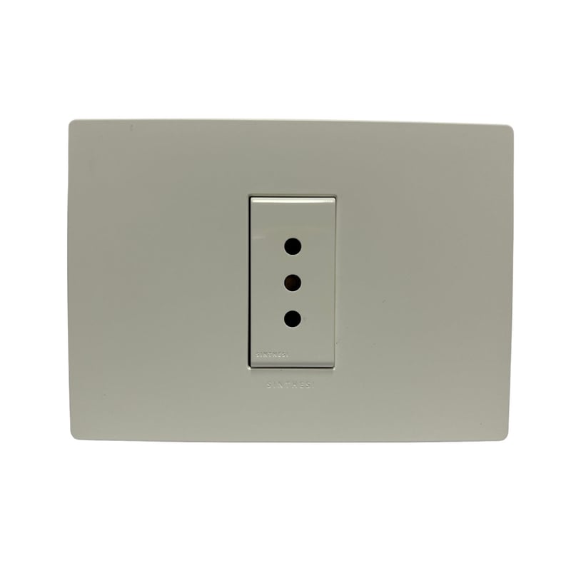 SINTHESI - Enchufe simple 10A armado S32 blanco