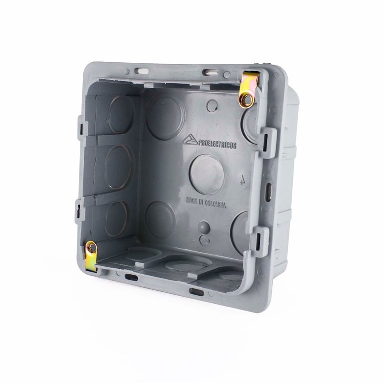 Caja Plástica Cuadrada PROELECTRICOS | falabella.com