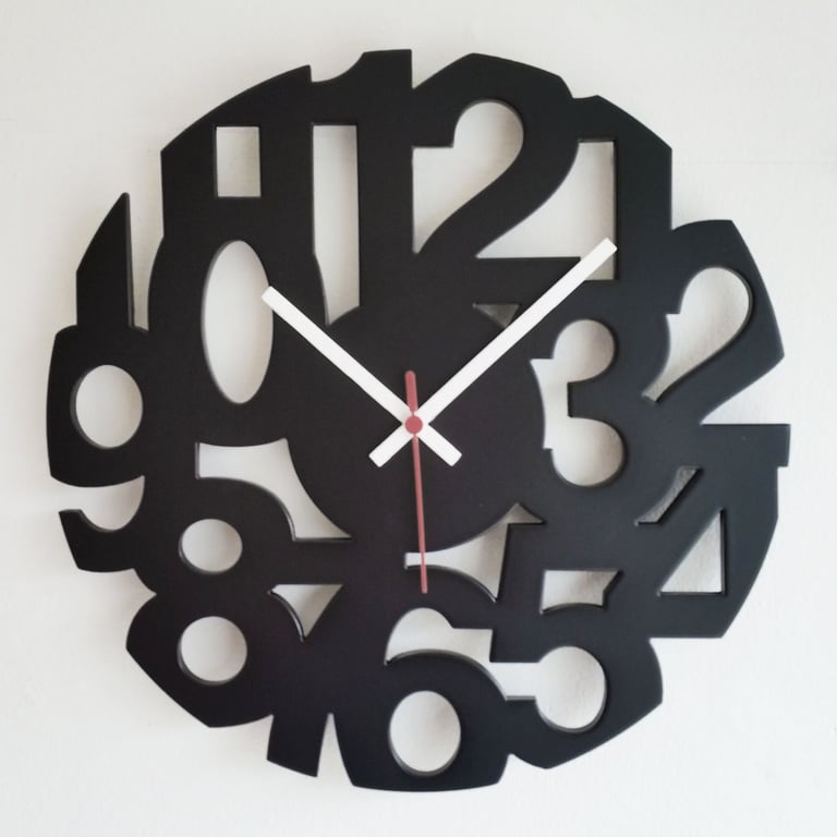 Reloj Pared Numeros 34 Cm Calado Negro Homecenter