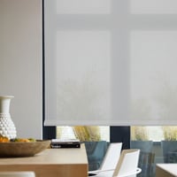 Enrollable Solar Screen 10 Gris A La Medida Ancho Entre 300.5-320  cm Alto Entre  260.5-280 cm