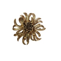 Aplique Flor Loto Poliresina 28.2x28 Cm Oro Barroco