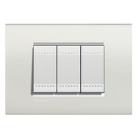 Placa rectangular blanco 3 módulos c/chasís